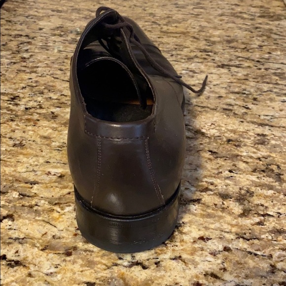 Gucci brown leather men’s dress shoes main image 4
